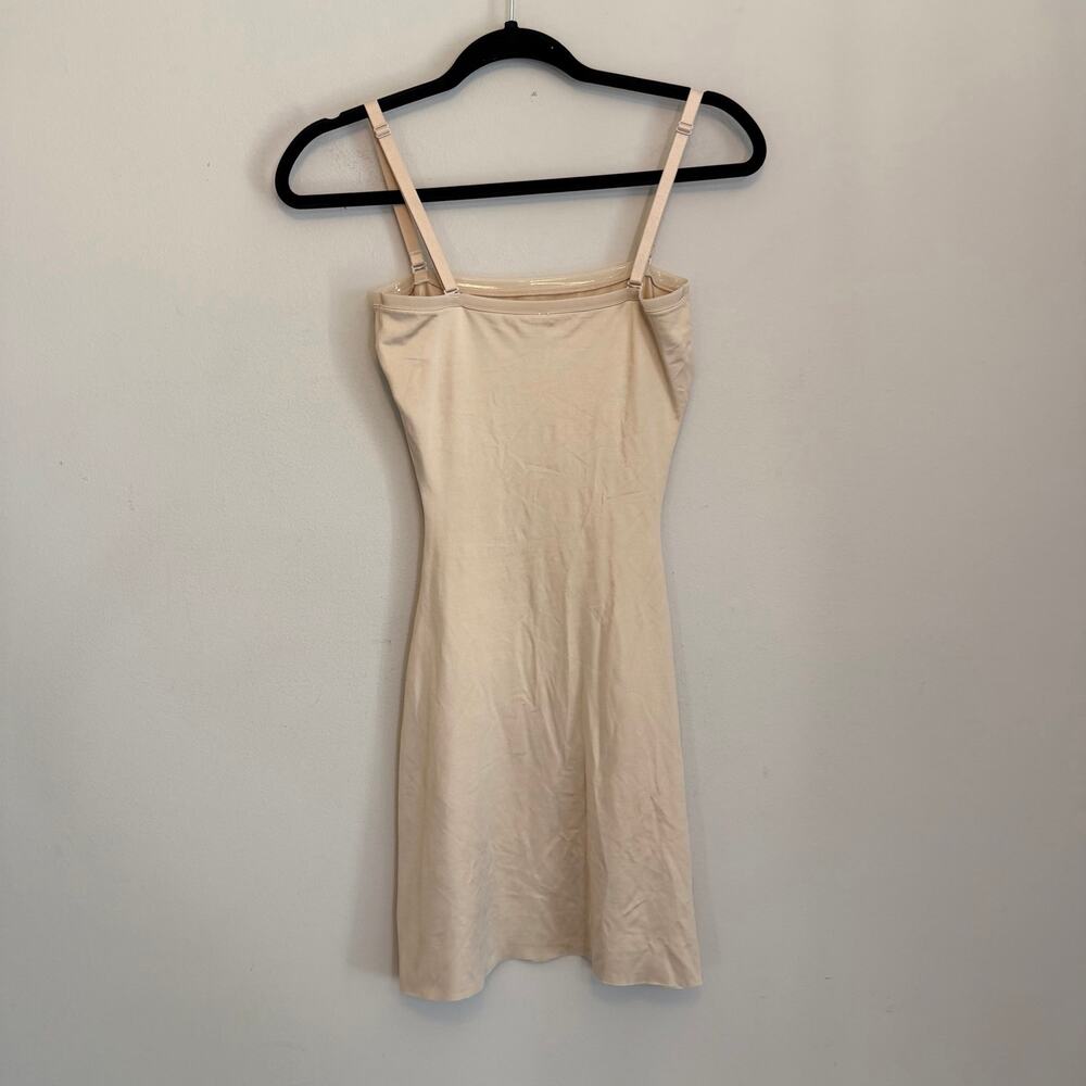 Spanx Full Shapewear Slip Dress Small Nude Tan Smoothing Shaping Undergarment - Picture 5 of 6